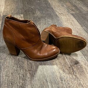 Lucky Brand Brown Leather Ankle Boots